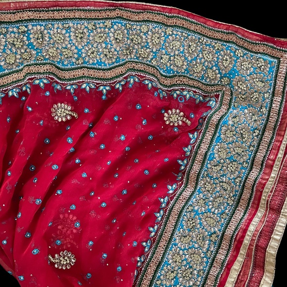 New, Never worn. Beautiful Blue & Red Salwar Kameez suit with Dupatta. - Picture 16 of 16